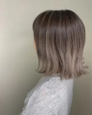 ミディアム カラー 艶髪クリエイター 秋田 聖也🪽のヘアスタイル