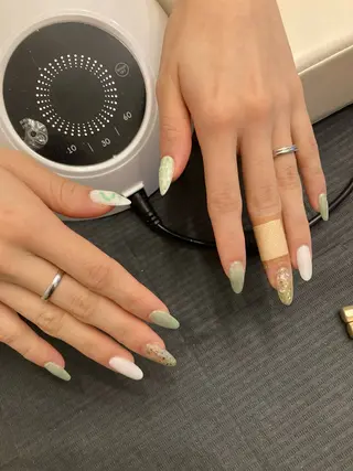 ネイル 爪の絵描き屋 ミテネイル所属・爪の絵描き屋 ミテネイルのネイルデザイン