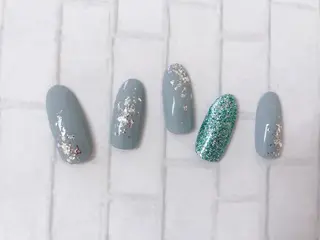 ミディアム ネイル Grantulle nailのネイルデザイン