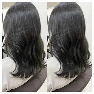 セミロング カラー 村山 茉衣のヘアスタイル