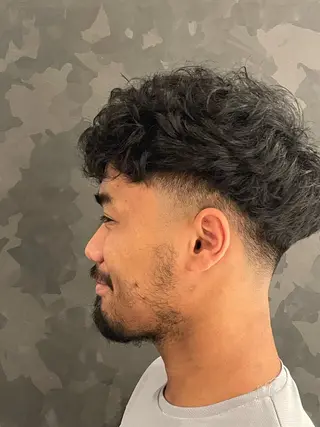 ミディアム 前谷 隆太のヘアスタイル