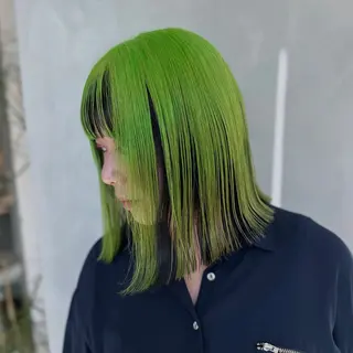 ショート カラー デザインカラー/パー マ🦖外岡咲希🦖のヘアスタイル