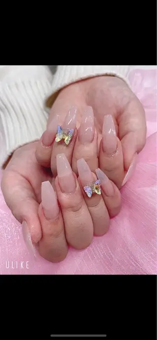 ネイル miu miuのネイルデザイン