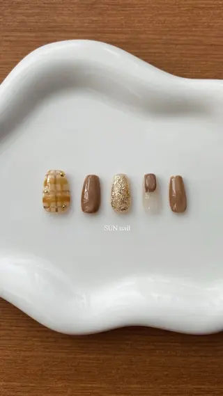 ネイル SUN nail所属・大津 萌子のネイルデザイン