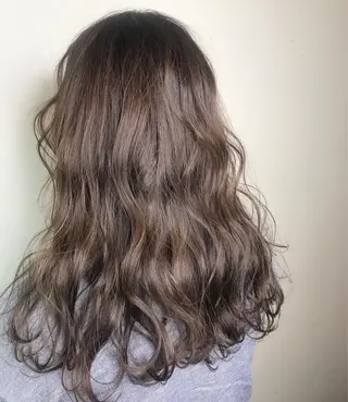 ロング カラー 🎊ルービック 京橋店💛のヘアスタイル