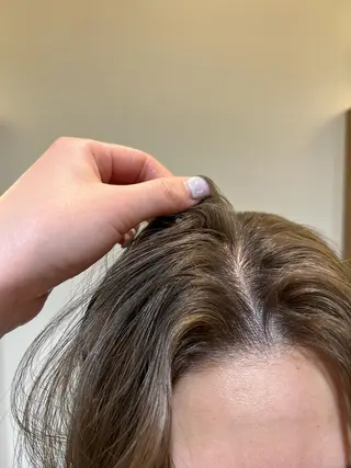 カラー AGREE Momokaのヘアスタイル