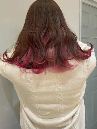 ミディアム カラー ケアブリーチ/ エクステ/レイヤーのヘアスタイル