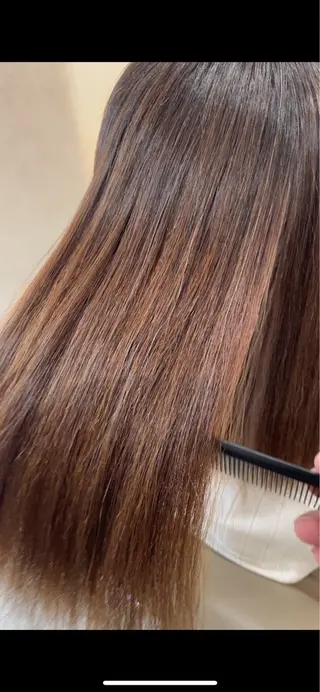 ミディアム 艶髪ストレート 縮毛矯正🍀本田拓也のヘアスタイル