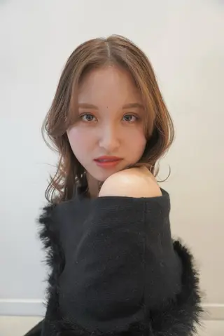 ミディアム 🫧オリーブカラー/ 酸性縮毛矯正銀座🫧のヘアスタイル