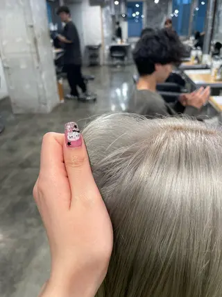 ミディアム カラー ハイトーン 横浜💞ミオのヘアスタイル