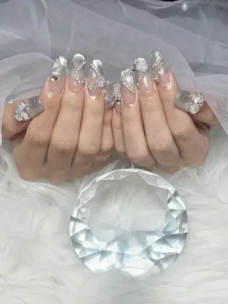 ネイル lisse所属・京免 もものネイルデザイン