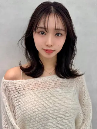 セミロング カラー ヘアアレンジ ✨韓国レイヤー/ 透明感カラー✨冨永剛のヘアスタイル