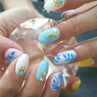 ネイル 小顔と腸の専門店 ラクーラビューティのエステ・リラクイメージ