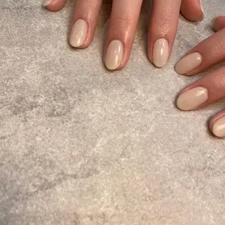 ネイル NINEnami ニュアンスネイルのネイルデザイン