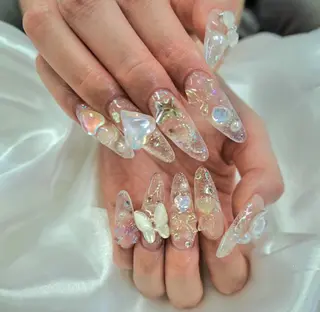 ネイル 河野ちえ (雑誌掲載サロン)のネイルデザイン