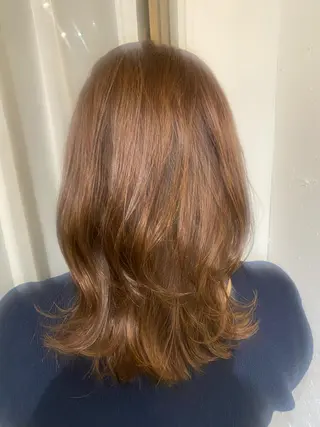 ミディアム ボブ/透明感カラー 岸本涼奈のヘアスタイル