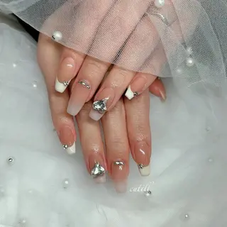 セミロング Erina Sのネイルデザイン