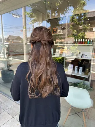 ヘアアレンジ リリカ🐈‍⬛ブリー チカラー/上永谷のヘアスタイル