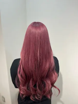 ロング カラー ピンク髪の美容師🎀 🖤ゆうなのヘアスタイル