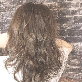 セミロング カラー パーマ m ā l o. マァロのヘアスタイル