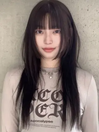 ロング 酸性ストレート 🤍🎀honokaのヘアスタイル