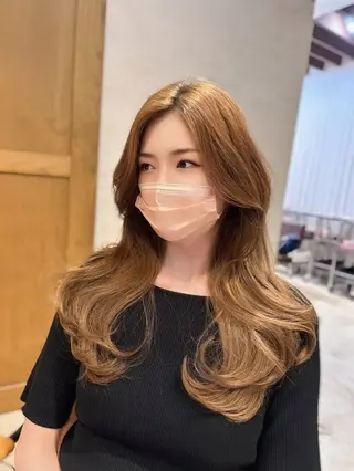 ロング 福間克徳/顔まわり /レイヤーカットのヘアスタイル