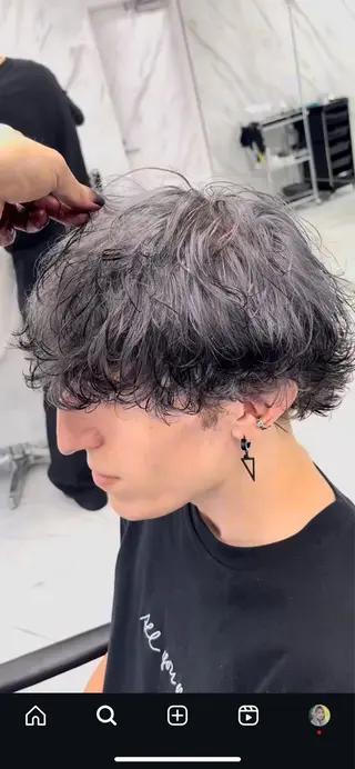 ミディアム ⭐️メンズ特化⭐️ パーマ　カラーのヘアスタイル