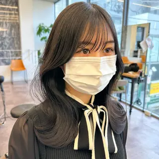 ミディアム カラー パーマ ヘアアレンジ FERiCIA. 表参道所属・レイヤーカット 🪄吉野翔悟のヘアスタイル