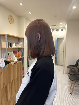 ミディアム 韓国レイヤーカット/ ハイトーン/マアヤのヘアスタイル