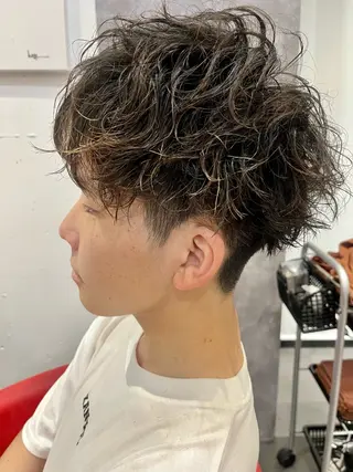 ロング カラー パーマ メンズ特化✂︎ 稗田達也のヘアスタイル