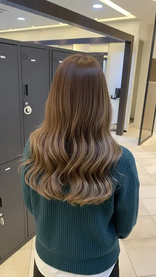 セミロング エリアマネージャー 復活の大澤竜馬のヘアスタイル