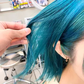 ミディアム カラー 普通の美容室じゃない ⁉️/若林のヘアスタイル