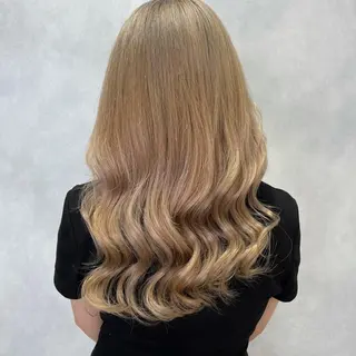 ロング カラー nameless miichiのヘアスタイル