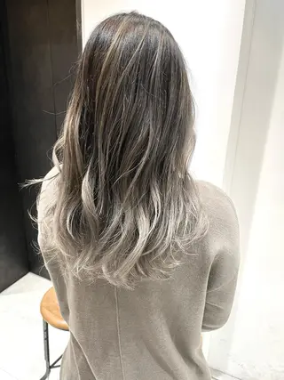 ロング 🌈透明感カラー 韓 国ヘアこうたろうのヘアスタイル