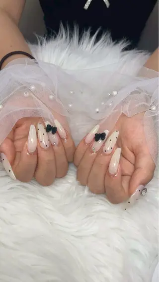 ネイル Ema nail 枚方店所属・EmaNail枚方店 AYANO🎀💞のネイルデザイン