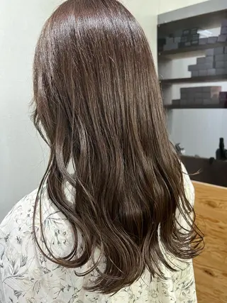 ロング 亀田 泰生のヘアスタイル