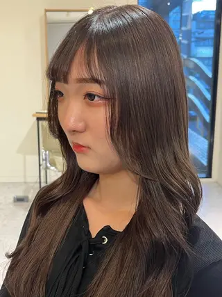 ロング カラー ブリーチ特化 島崎　凌のヘアスタイル