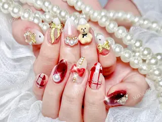 ネイル Kurieitibu 🍬Byu~tīのネイルデザイン