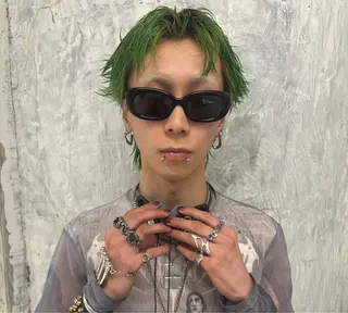 ショート カラー session所属・session_ yuhiのヘアスタイル