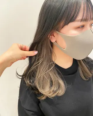 セミロング カラー I know所属・木下 奈々のヘアスタイル
