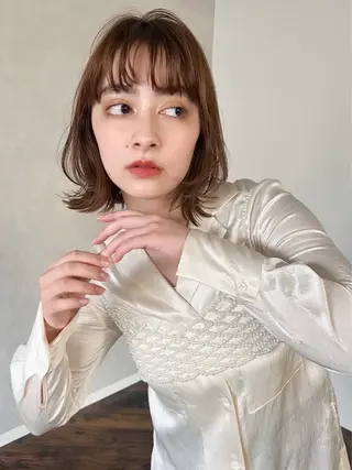 ミディアム 艶髪カラー/レイヤー 🐣kokoro🌸のヘアスタイル