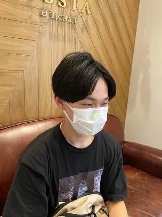 ショート 鈴村 大介のヘアスタイル