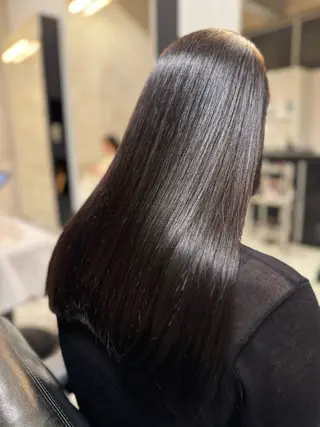 ロング Luxe所属・Luxe表参道 髪質改善　奈良のヘアスタイル