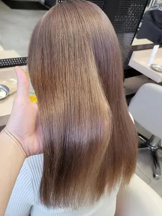 セミロング ベージュ*Spica 【ミルクティー】のヘアスタイル