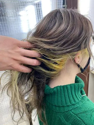 セミロング カラー 市川 博紀 副店長のヘアスタイル