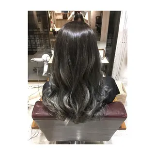 ミディアム セミロング ロング カラー パーマ アオガミ （前髪顔周りカット）のヘアスタイル