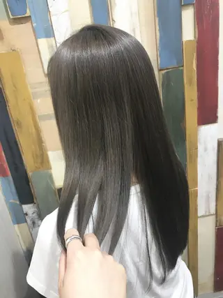 ミディアム カラー パーマ 嶋村夏実🌼レイヤー 🌸白髪ぼかしのヘアスタイル