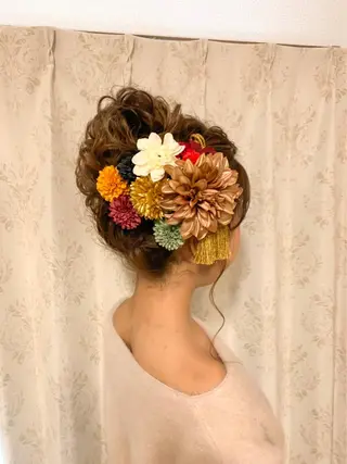 セミロング ヘアアレンジ KANA カナのマツエク・マツパデザイン