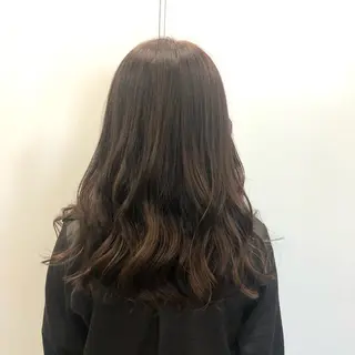 セミロング 組藤 沙奈のヘアスタイル