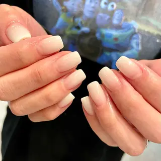 ミディアム m kaori𓃟のネイルデザイン